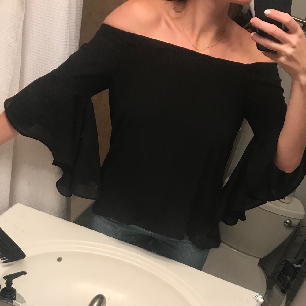 Lulu’s off the shoulder top